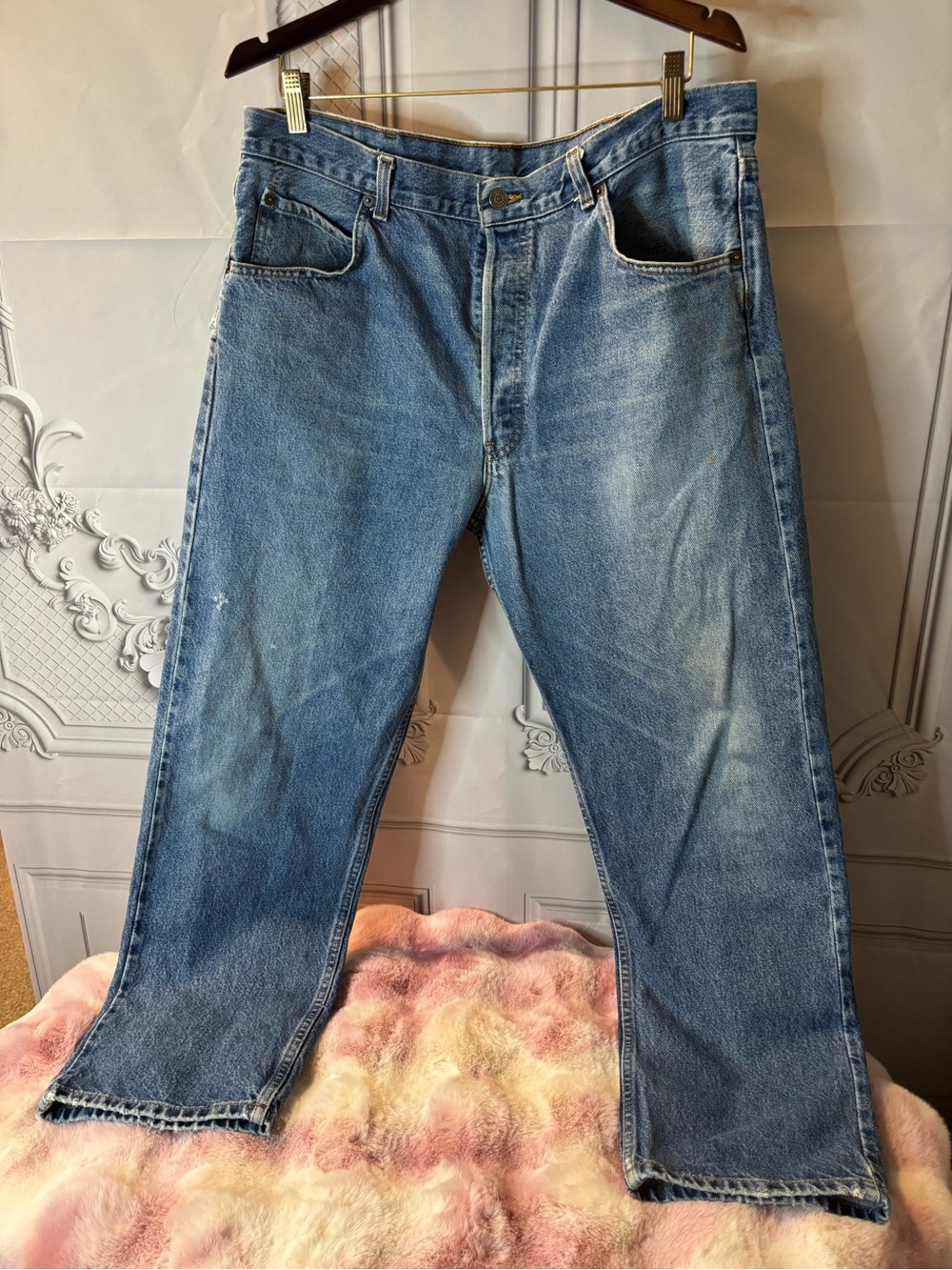 Vintage Brittania Men’s Medium Wash Button Fly Jeans – Regular Fit – Size 38x30